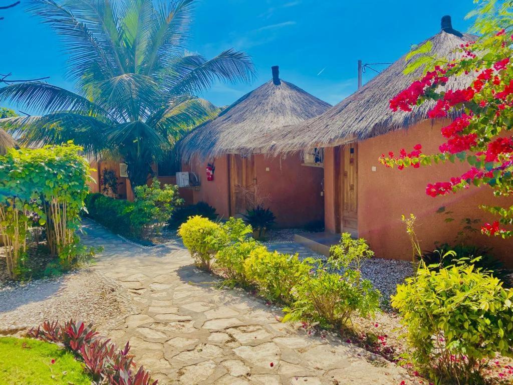 Hotel Toolbi نياغا المظهر الخارجي الصورة
